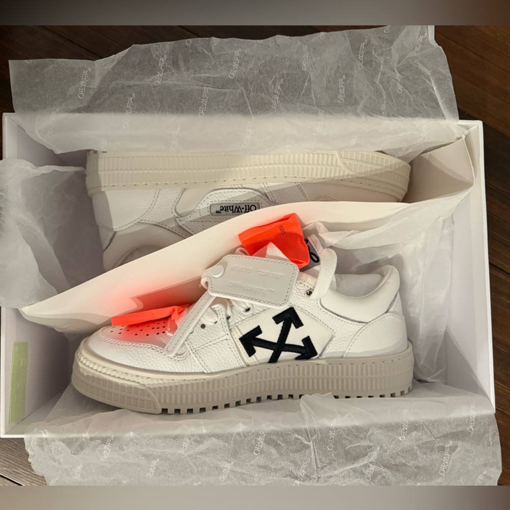 Low Top 3.0 Off Court